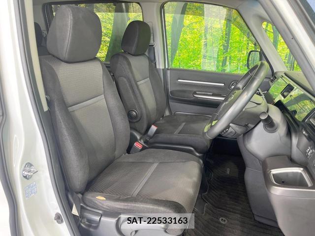 Honda e 2018-09 8280057-10