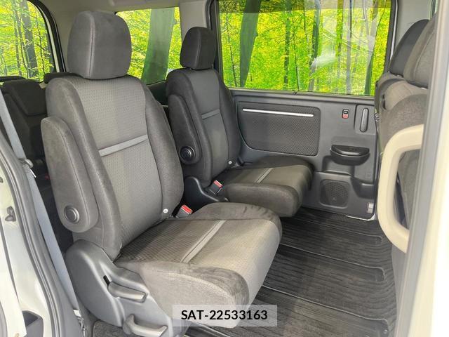 Honda e 2018-09 8280057-11