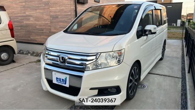 Honda e 2012-03 8280527-11