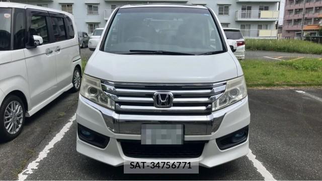 Honda e 2014-03 8280708-9