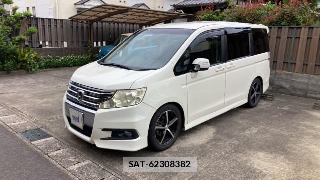 Honda e 2010-09 8280858-11