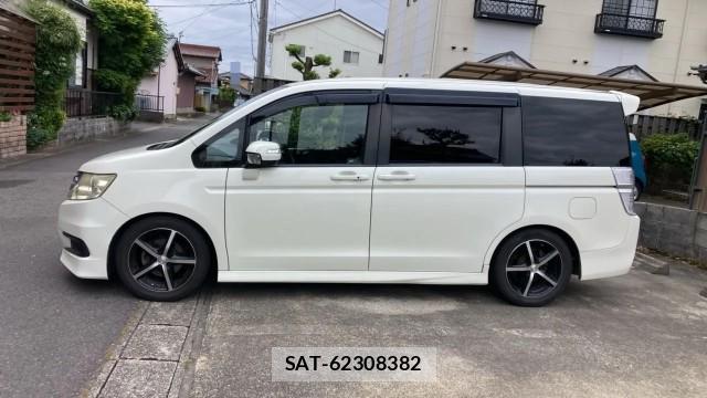 Honda e 2010-09 8280858-3