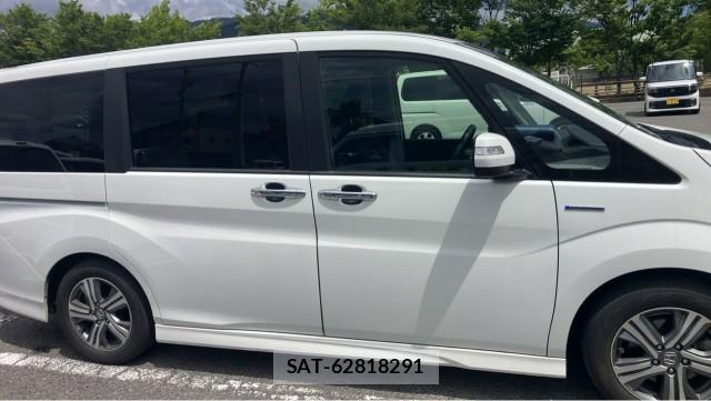 Honda e 2019-07 8281295-3