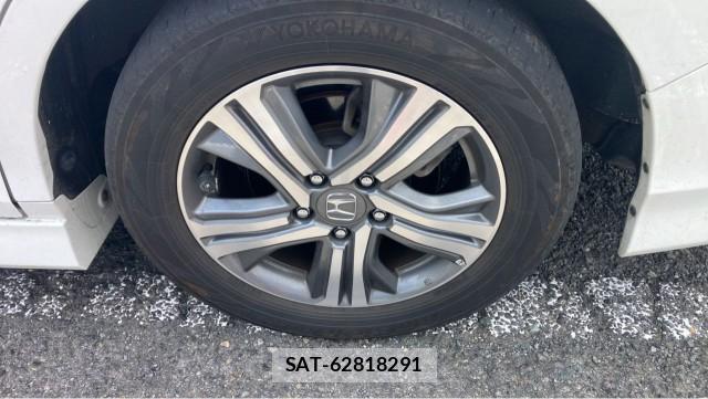 Honda e 2019-07 8281295-8