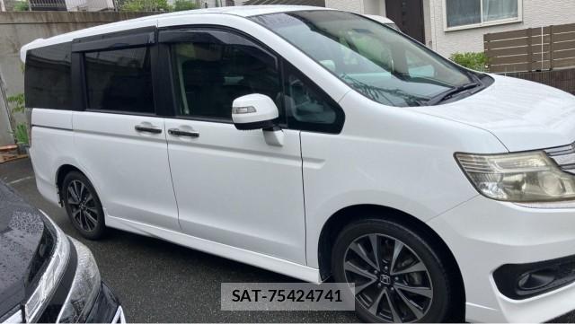 Honda e 2013-07 8281561-3