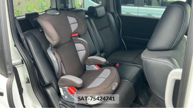 Honda e 2013-07 8281561-6