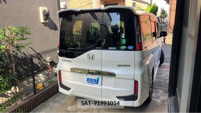 Honda e 2015-05 8281661-13