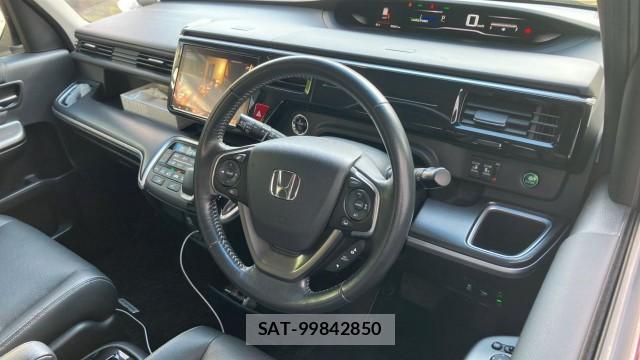 Honda e 2019-07 8282009-16