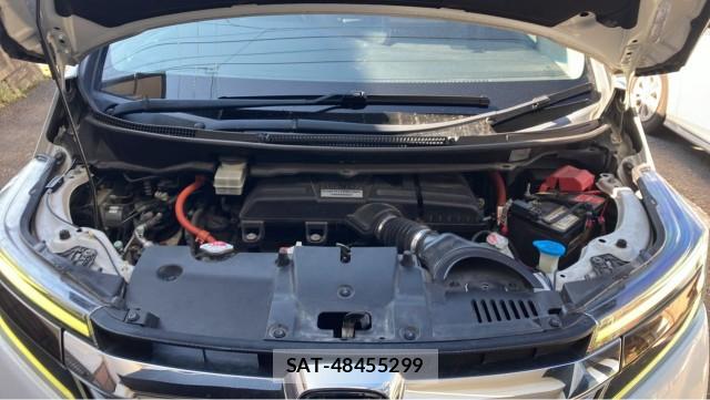 Honda e 2017-10 8282121-7