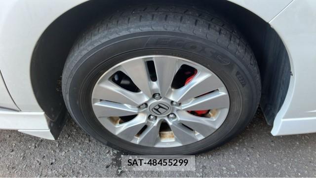 Honda e 2017-10 8282121-8