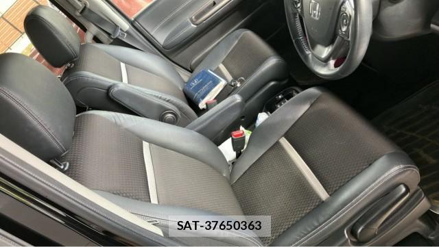 Honda e 2017-09 8282271-5