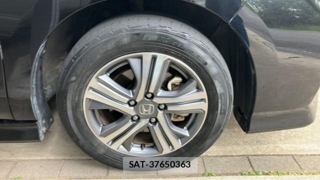 Honda e 2017-09 8282271-8