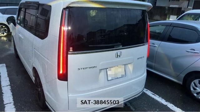 Honda e 2024-06 8282392-1