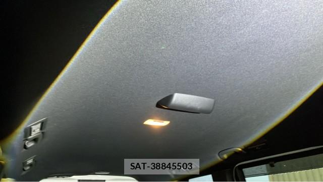 Honda e 2024-06 8282392-15