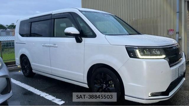 Honda e 2024-06 8282392-3