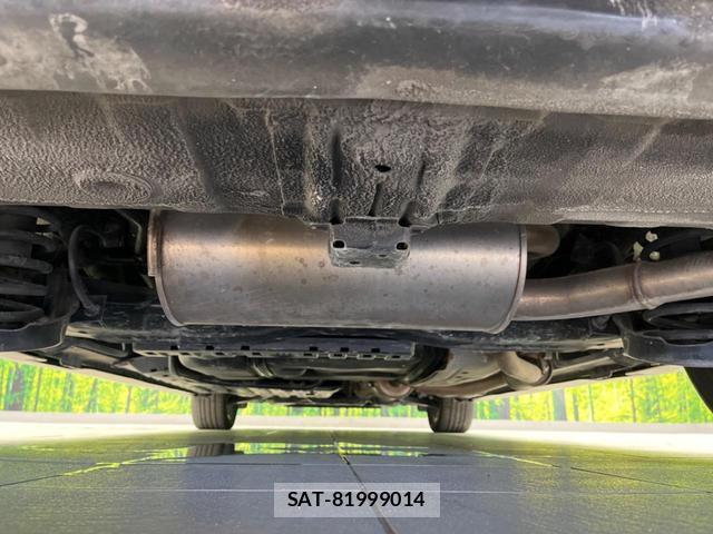 Honda e 2014-02 8282828-18