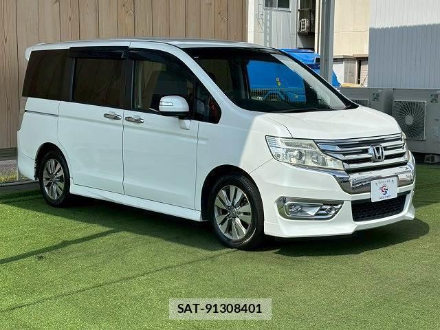 Honda e 2012-04 8282956-15