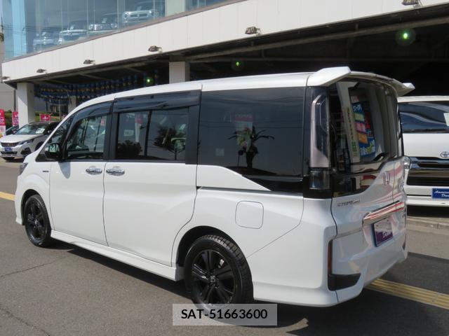 Honda e 2019-10 8282994-17