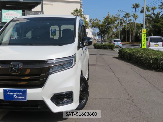 Honda e 2019-10 8282994-4