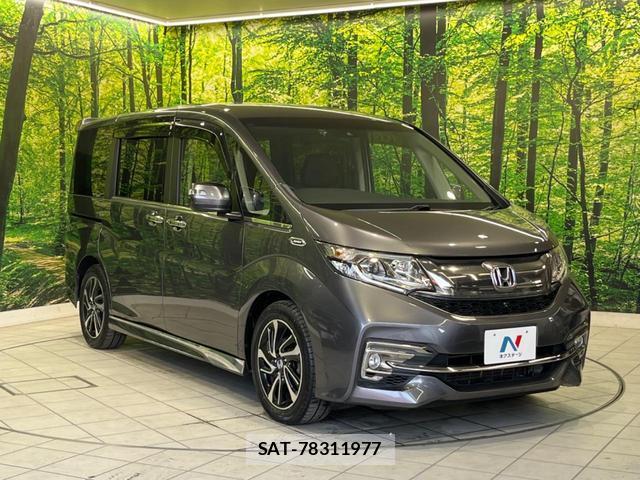 Honda e 2015-04 8283145-16