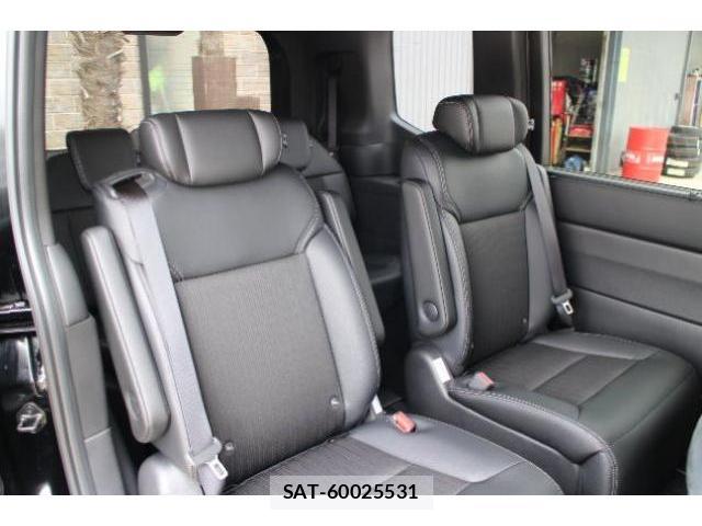 Honda e 2026-07 8283764-6