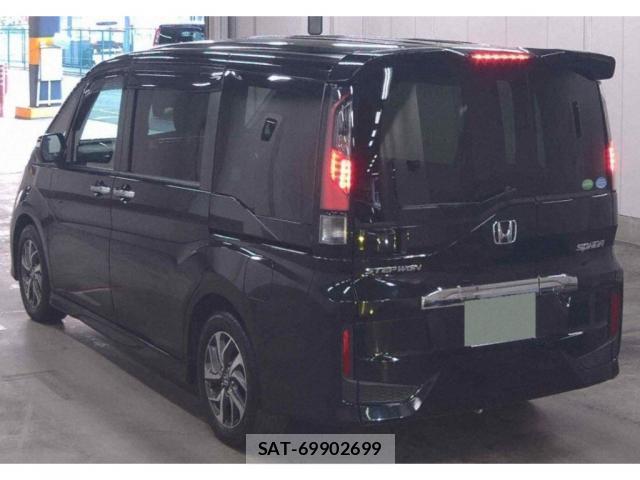 Honda e 2016-01 8284679-1