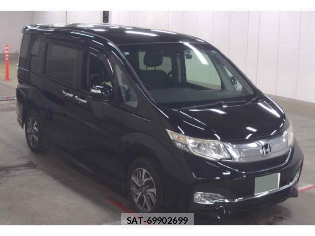 Honda e 2016-01 8284679-12