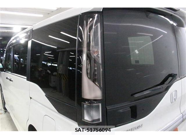Honda e 2021-03 8285113-17