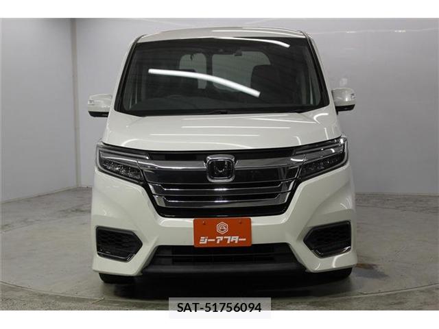 Honda e 2021-03 8285113-3