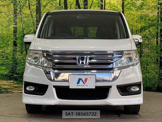 Honda e 2012-07 8285354-14