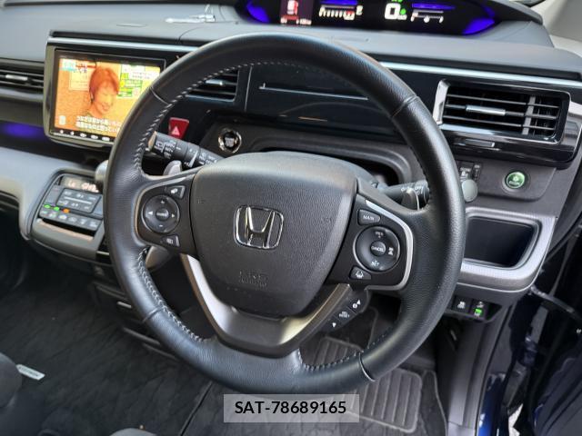 Honda e 2021-07 8285425-7