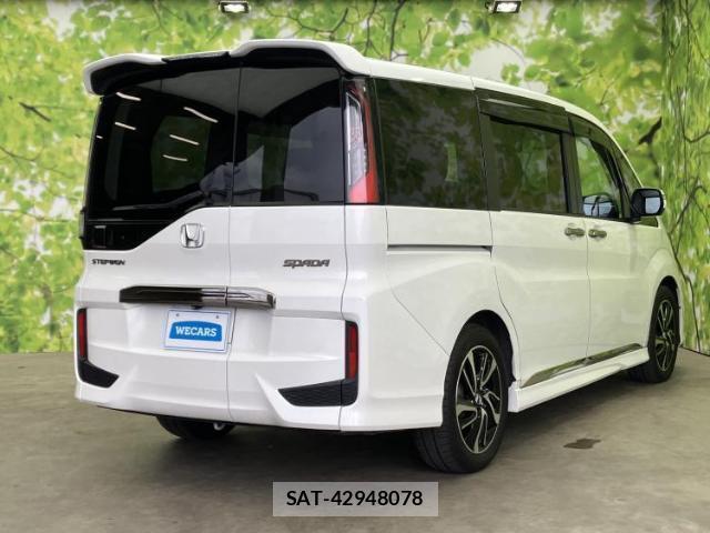 Honda e 2015-07 8285749-2