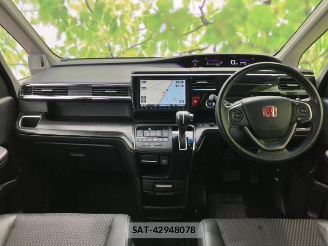 Honda e 2015-07 8285749-3