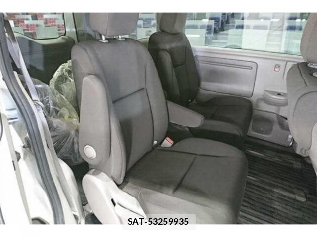 Honda e 2019-06 8276823-5