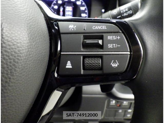 Honda e 2023-07 8277041-7