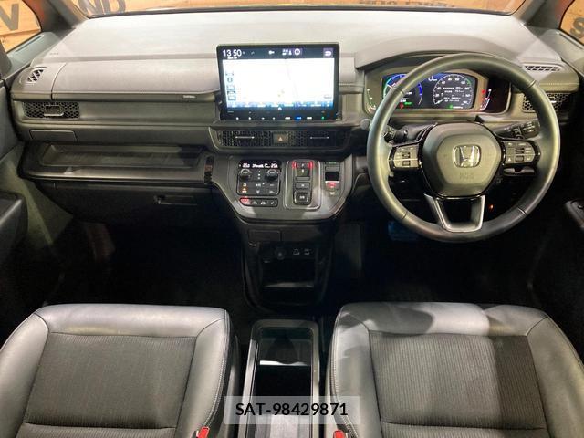 Honda e 2024-09 8277626-1