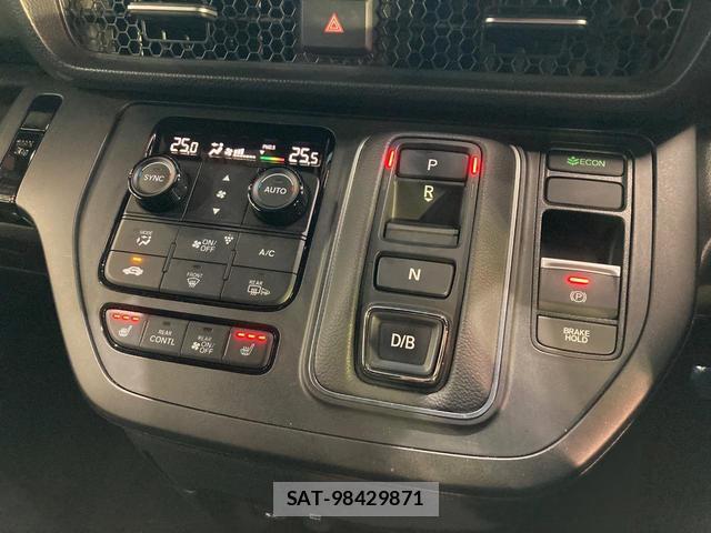 Honda e 2024-09 8277626-4