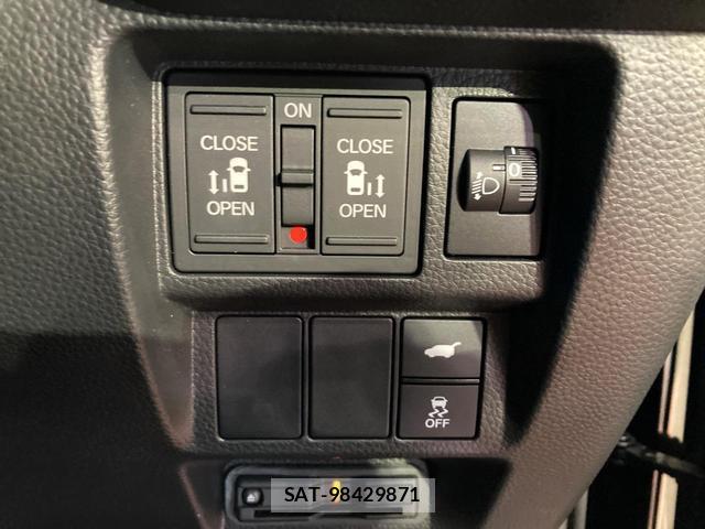 Honda e 2024-09 8277626-6