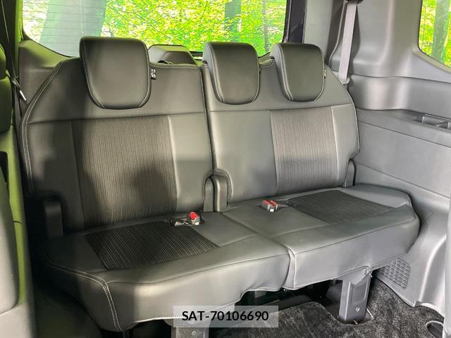 Honda e 2023-10 8277841-10