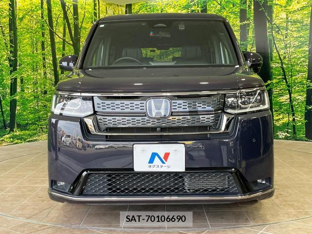 Honda e 2023-10 8277841-14