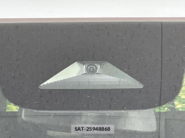 Honda e 2024-03 8277842-4