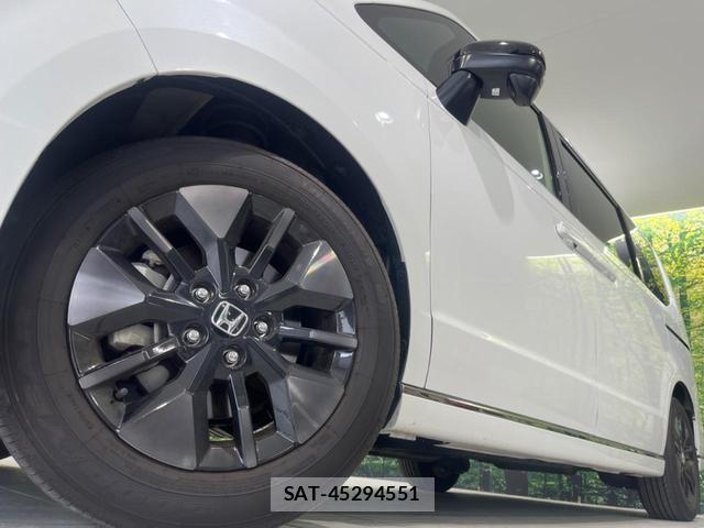 Honda e 2024-01 8278068-12