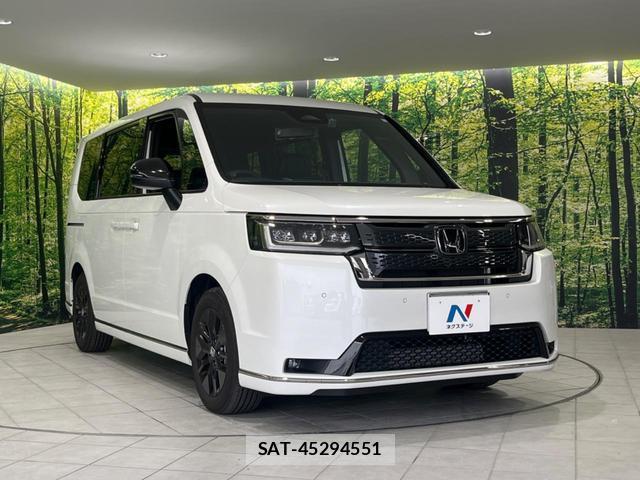 Honda e 2024-01 8278068-15