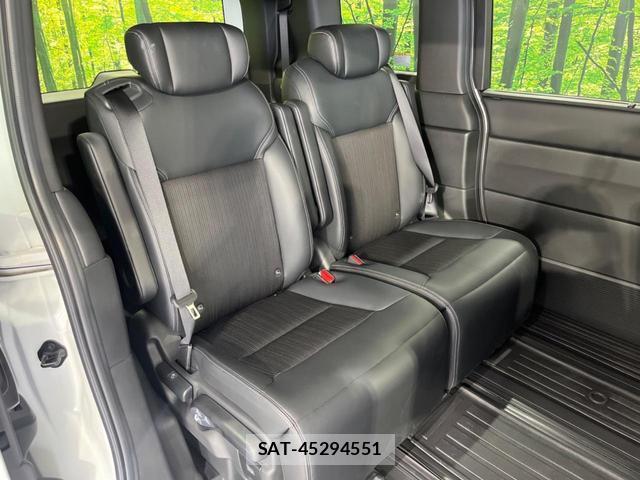 Honda e 2024-01 8278068-7