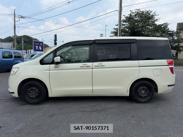 Honda e 2012-03 8278127-5