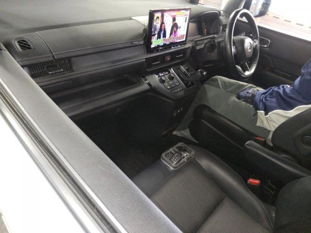 Honda e 2023-01 8278365-2