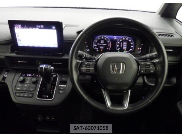 Honda e 2022-09 8278590-2