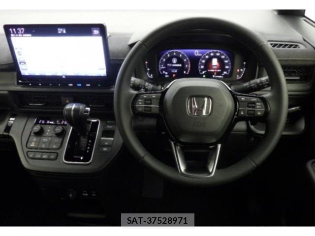 Honda e 2022-05 8278613-2