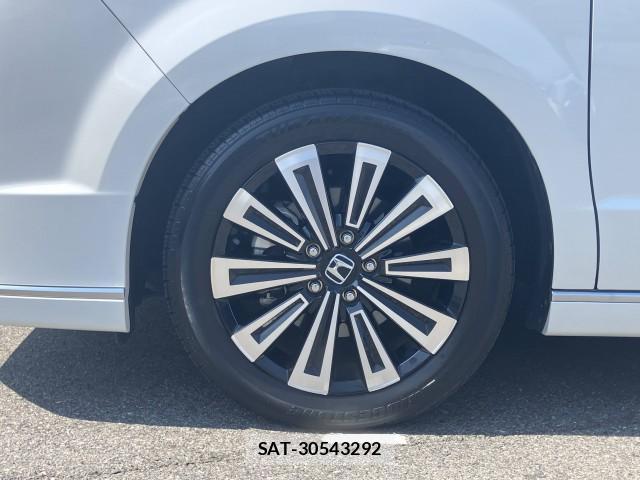 Honda e 2022-08 8279134-17