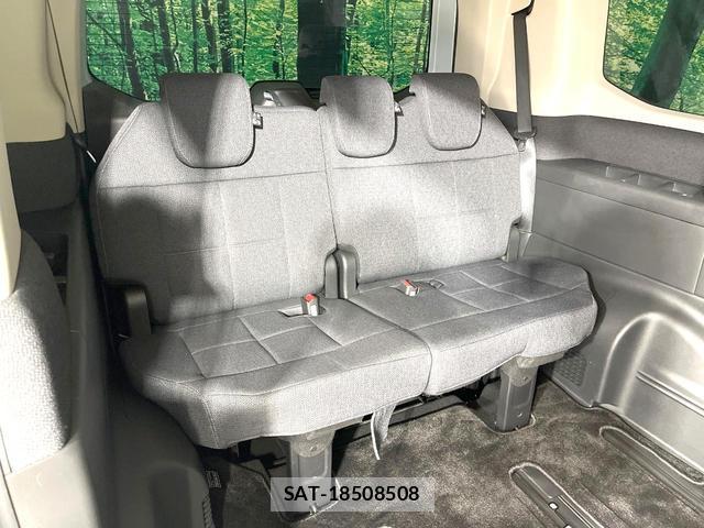 Honda e 2023-01 8279262-10
